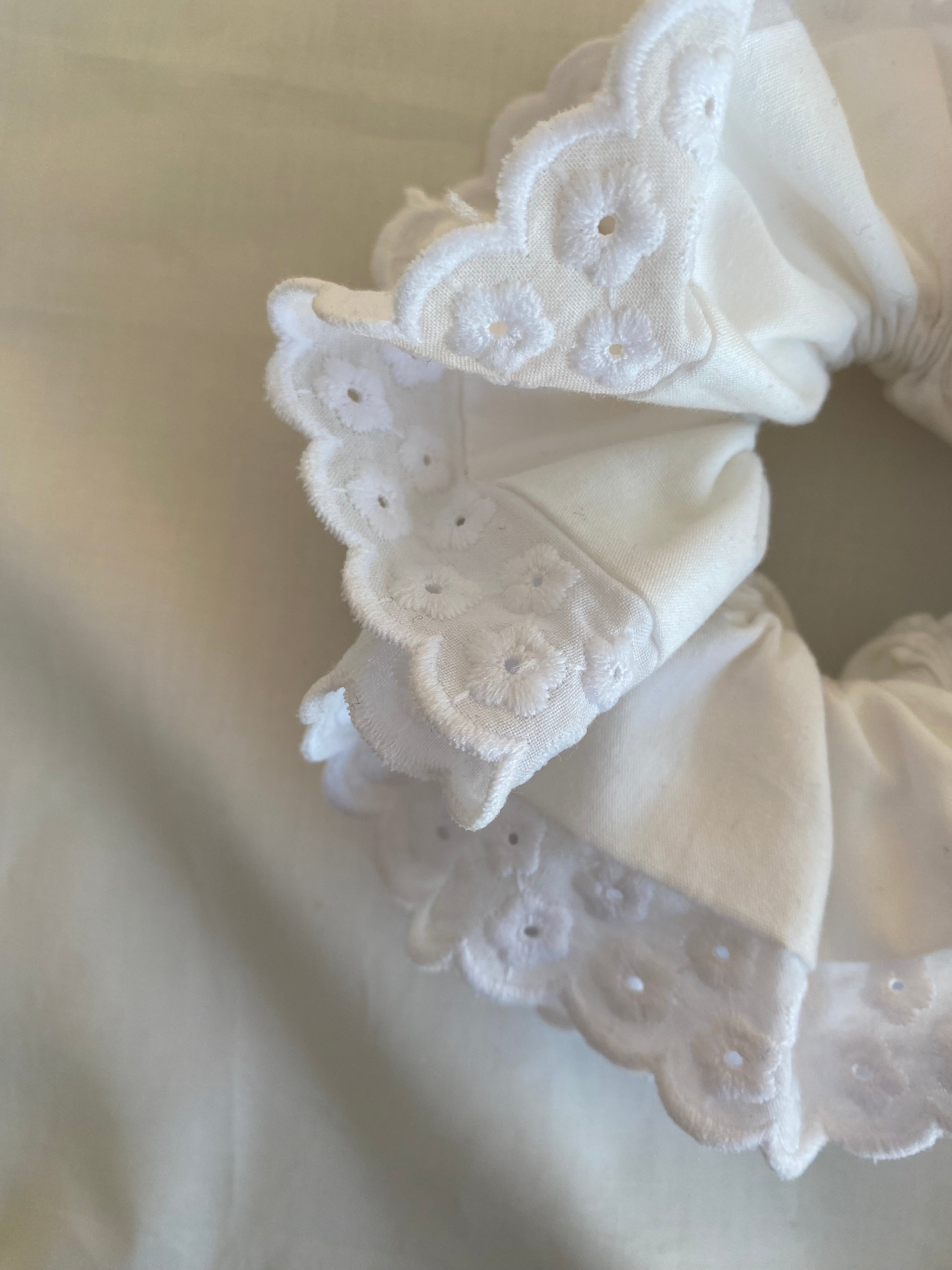 Le Poppy Meringue