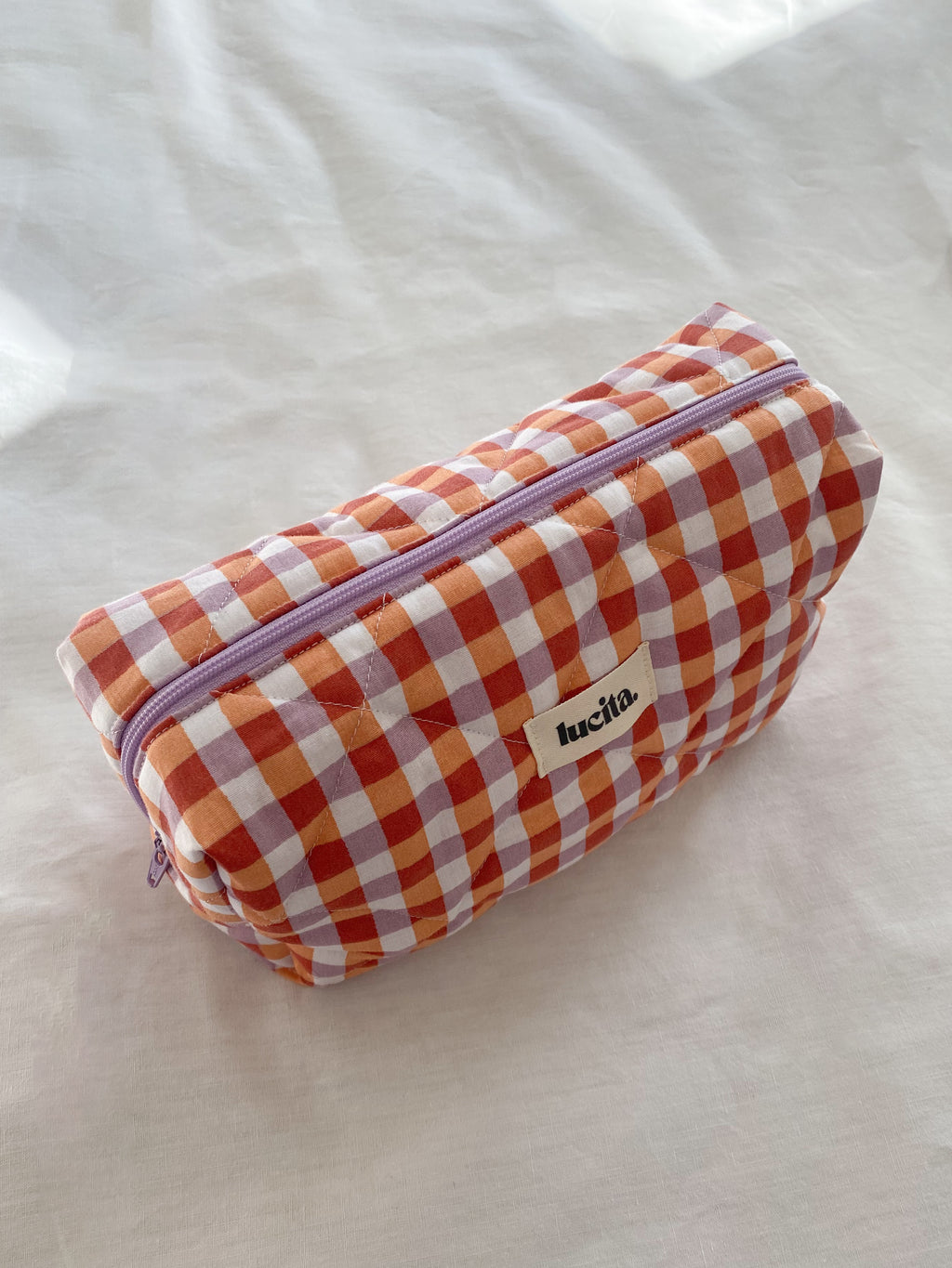 La trousse beauté Rosie Lila et Pêche