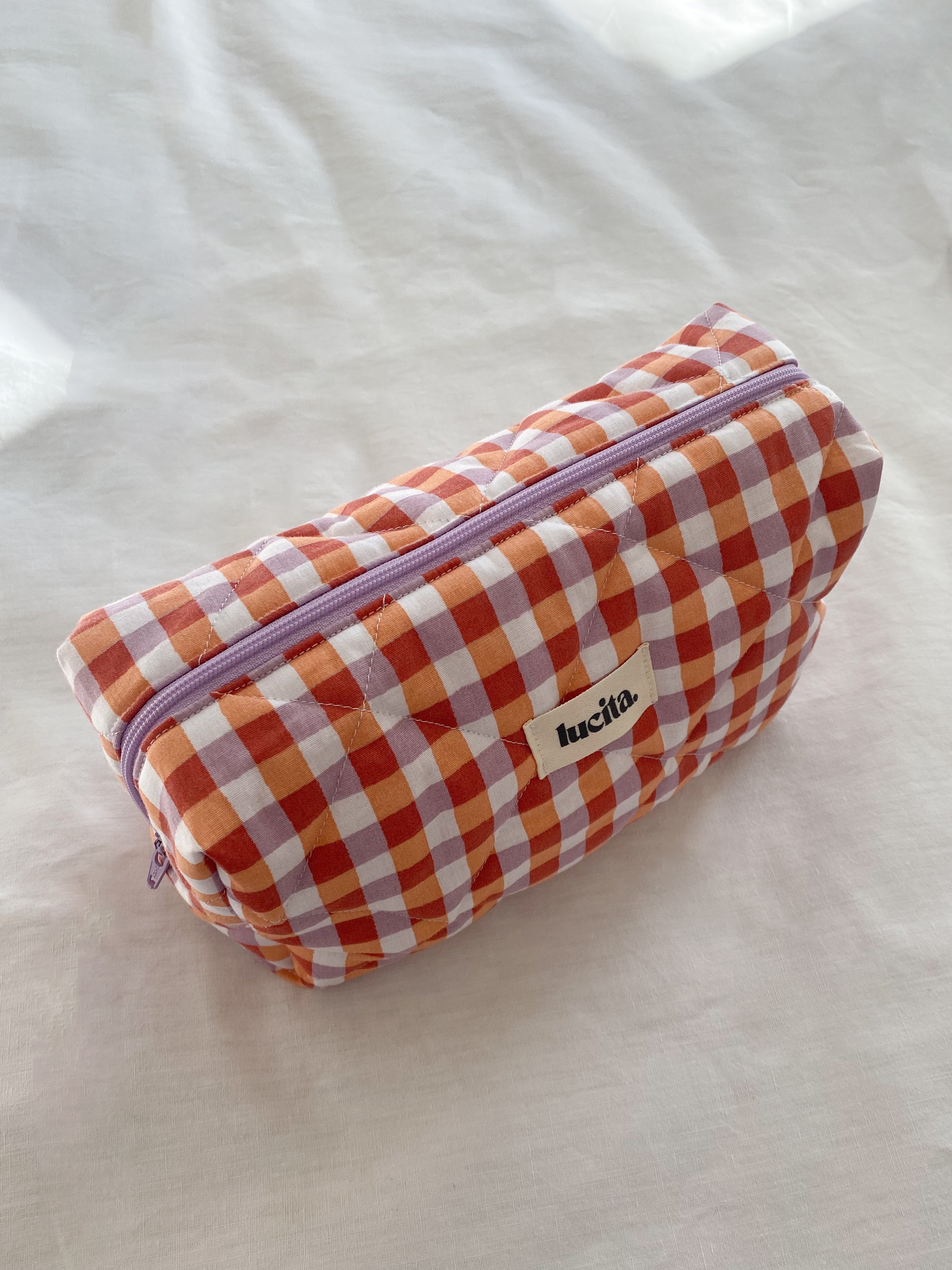 La trousse beauté Rosie Lila et Pêche